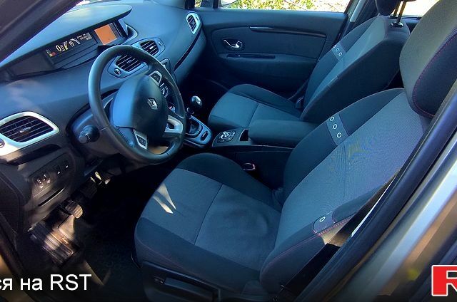 Серый Рено Гранд Сценик, объемом двигателя 1.5 л и пробегом 223 тыс. км за 9500 $, фото 4 на Automoto.ua