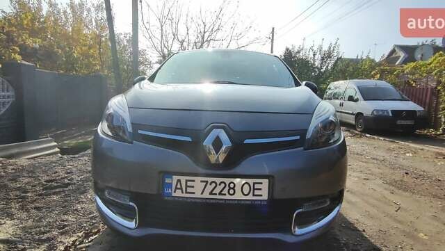 Сірий Рено Гранд Сценік, об'ємом двигуна 1.46 л та пробігом 250 тис. км за 8500 $, фото 51 на Automoto.ua