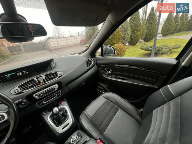 Серый Рено Гранд Сценик, объемом двигателя 1.6 л и пробегом 238 тыс. км за 9500 $, фото 31 на Automoto.ua