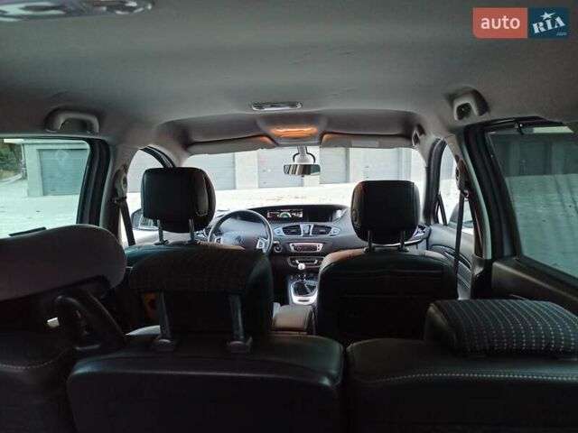 Серый Рено Гранд Сценик, объемом двигателя 1.6 л и пробегом 239 тыс. км за 8700 $, фото 76 на Automoto.ua