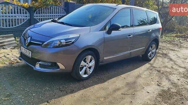 Сірий Рено Гранд Сценік, об'ємом двигуна 1.46 л та пробігом 250 тис. км за 8500 $, фото 4 на Automoto.ua