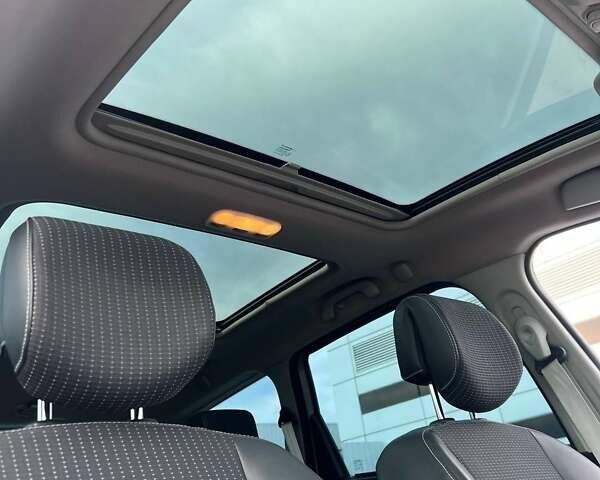 Сірий Рено Гранд Сценік, об'ємом двигуна 1.5 л та пробігом 363 тис. км за 7600 $, фото 6 на Automoto.ua