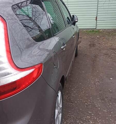 Сірий Рено Гранд Сценік, об'ємом двигуна 1.5 л та пробігом 230 тис. км за 8500 $, фото 5 на Automoto.ua