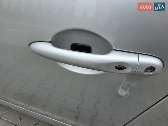 Сірий Рено Гранд Сценік, об'ємом двигуна 1.5 л та пробігом 230 тис. км за 8650 $, фото 17 на Automoto.ua