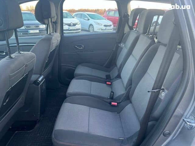 Серый Рено Гранд Сценик, объемом двигателя 1.5 л и пробегом 281 тыс. км за 9740 $, фото 24 на Automoto.ua