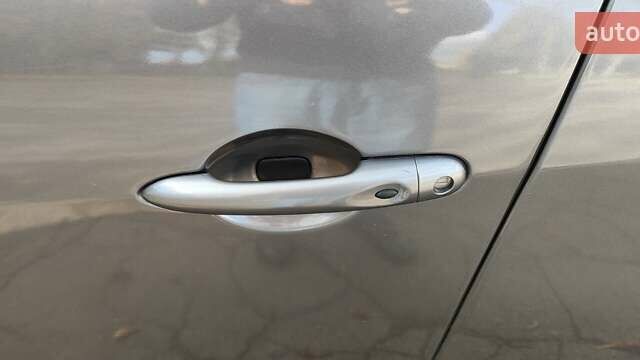 Сірий Рено Гранд Сценік, об'ємом двигуна 1.46 л та пробігом 250 тис. км за 8500 $, фото 20 на Automoto.ua