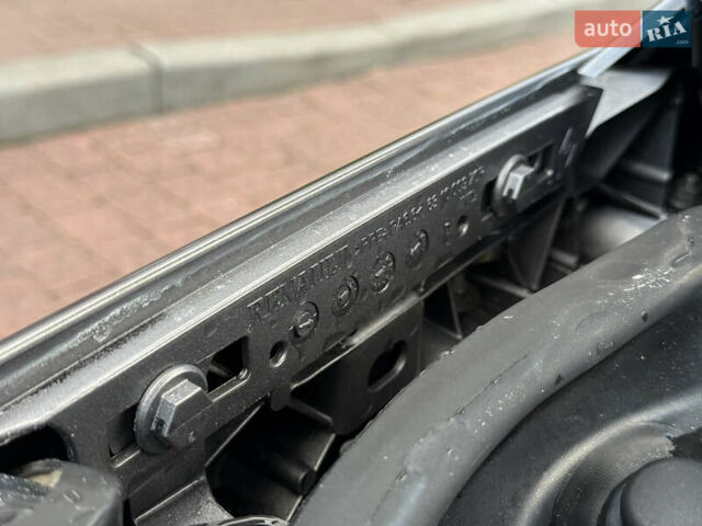 Рено Гранд Сценик 2012 в Стрые на Automoto.ua Серый Рено Гранд Сценик, объемом двигателя 1.5 л и пробегом 239 тыс. км за 9350 $, фото 76 на Automoto.ua