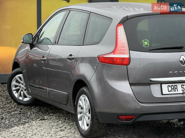 Серый Рено Гранд Сценик, объемом двигателя 1.5 л и пробегом 208 тыс. км за 9200 $, фото 20 на Automoto.ua