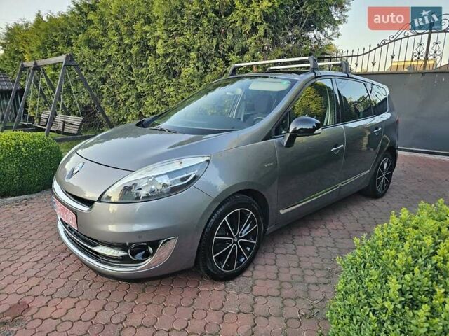 Сірий Рено Гранд Сценік, об'ємом двигуна 1.6 л та пробігом 216 тис. км за 8800 $, фото 2 на Automoto.ua