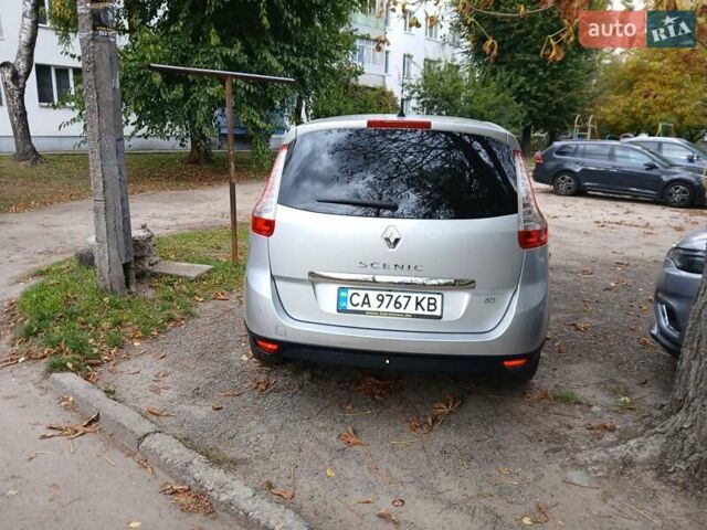 Сірий Рено Гранд Сценік, об'ємом двигуна 1.6 л та пробігом 250 тис. км за 8750 $, фото 12 на Automoto.ua