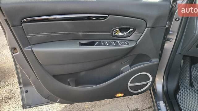 Сірий Рено Гранд Сценік, об'ємом двигуна 1.46 л та пробігом 250 тис. км за 8500 $, фото 37 на Automoto.ua