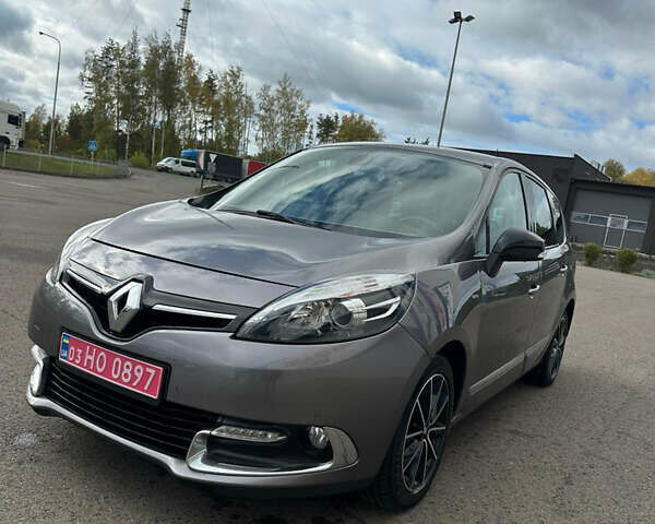 Серый Рено Гранд Сценик, объемом двигателя 1.6 л и пробегом 226 тыс. км за 8800 $, фото 4 на Automoto.ua