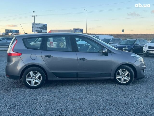 Серый Рено Гранд Сценик, объемом двигателя 1.5 л и пробегом 281 тыс. км за 9740 $, фото 9 на Automoto.ua