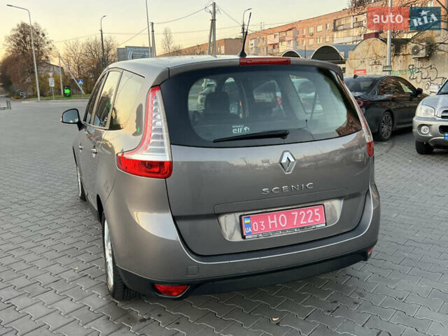 Серый Рено Гранд Сценик, объемом двигателя 1.6 л и пробегом 240 тыс. км за 7999 $, фото 11 на Automoto.ua