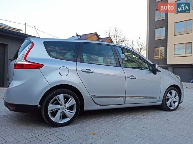 Серый Рено Гранд Сценик, объемом двигателя 1.6 л и пробегом 239 тыс. км за 8700 $, фото 42 на Automoto.ua