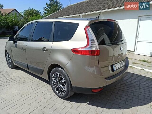 Серый Рено Гранд Сценик, объемом двигателя 1.5 л и пробегом 247 тыс. км за 8400 $, фото 5 на Automoto.ua