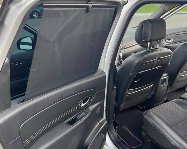 Сірий Рено Гранд Сценік, об'ємом двигуна 1.5 л та пробігом 363 тис. км за 7600 $, фото 20 на Automoto.ua