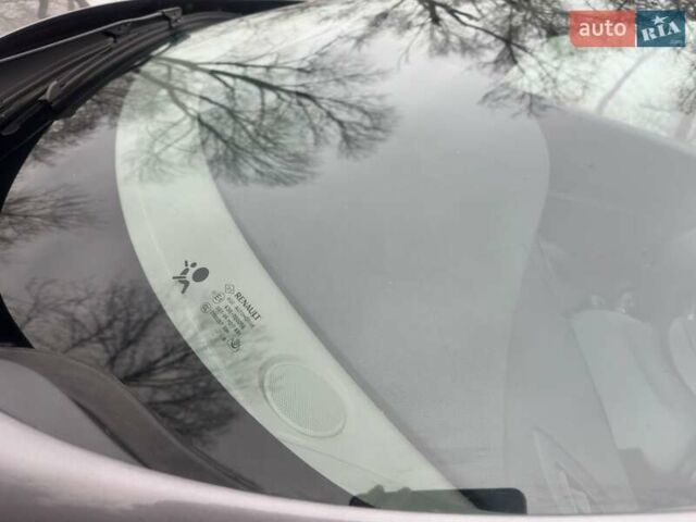 Сірий Рено Гранд Сценік, об'ємом двигуна 1.6 л та пробігом 204 тис. км за 8500 $, фото 21 на Automoto.ua