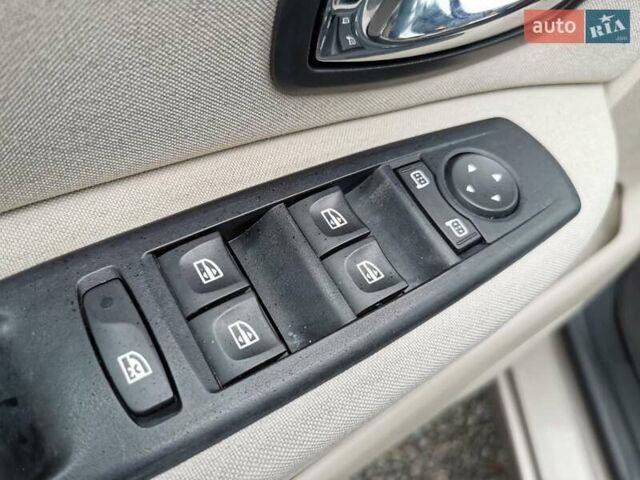 Сірий Рено Гранд Сценік, об'ємом двигуна 1.5 л та пробігом 238 тис. км за 8700 $, фото 36 на Automoto.ua