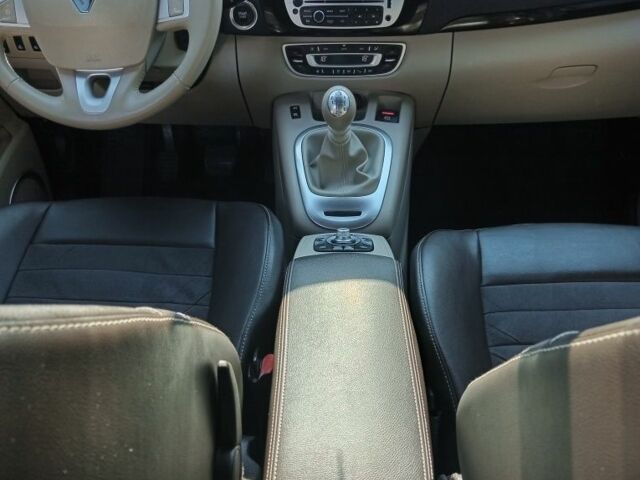 Сірий Рено Гранд Сценік, об'ємом двигуна 1.5 л та пробігом 308 тис. км за 8700 $, фото 6 на Automoto.ua