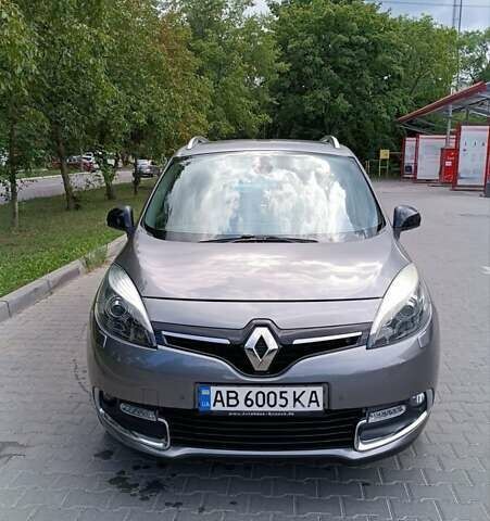 Серый Рено Гранд Сценик, объемом двигателя 1.5 л и пробегом 190 тыс. км за 10700 $, фото 3 на Automoto.ua