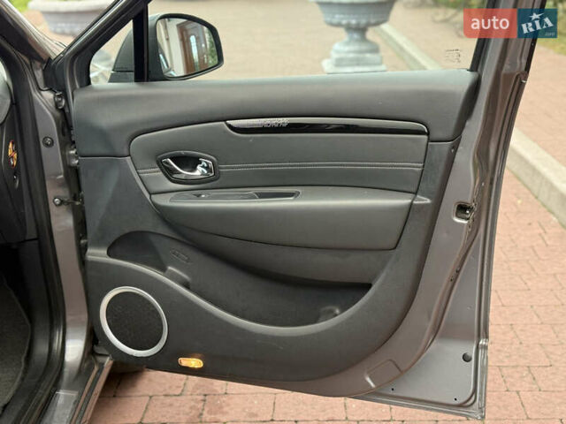 Серый Рено Гранд Сценик, объемом двигателя 1.5 л и пробегом 239 тыс. км за 8999 $, фото 57 на Automoto.ua