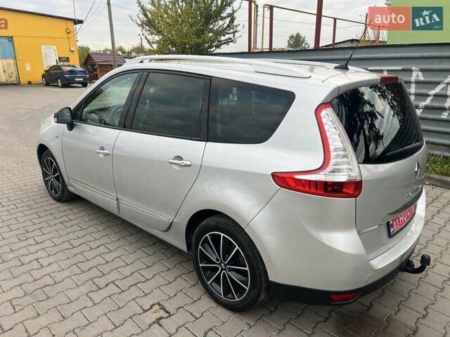 Серый Рено Гранд Сценик, объемом двигателя 1.5 л и пробегом 178 тыс. км за 10300 $, фото 15 на Automoto.ua