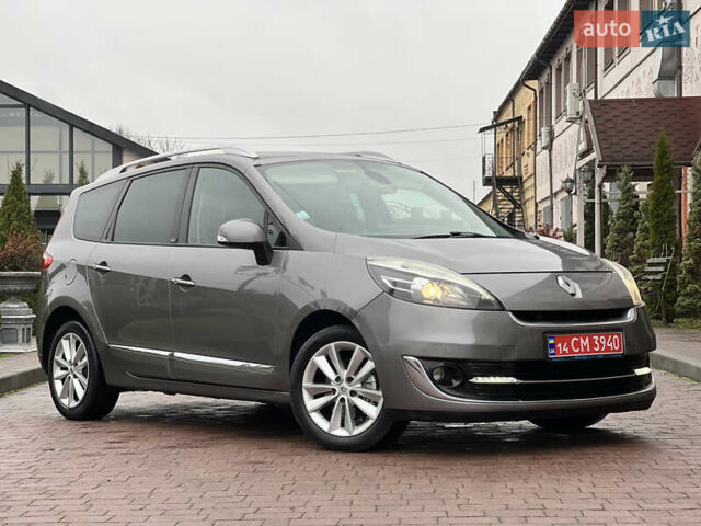 Серый Рено Гранд Сценик, объемом двигателя 1.6 л и пробегом 238 тыс. км за 9500 $, фото 38 на Automoto.ua