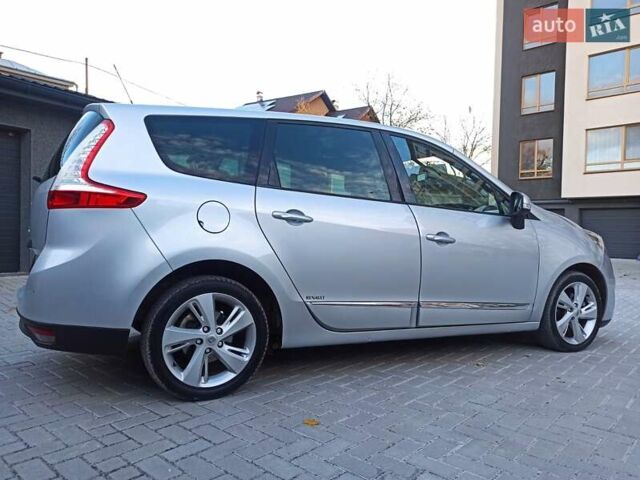 Серый Рено Гранд Сценик, объемом двигателя 1.6 л и пробегом 239 тыс. км за 8700 $, фото 41 на Automoto.ua