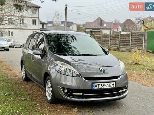 Сірий Рено Гранд Сценік, об'ємом двигуна 1.5 л та пробігом 185 тис. км за 7499 $, фото 2 на Automoto.ua
