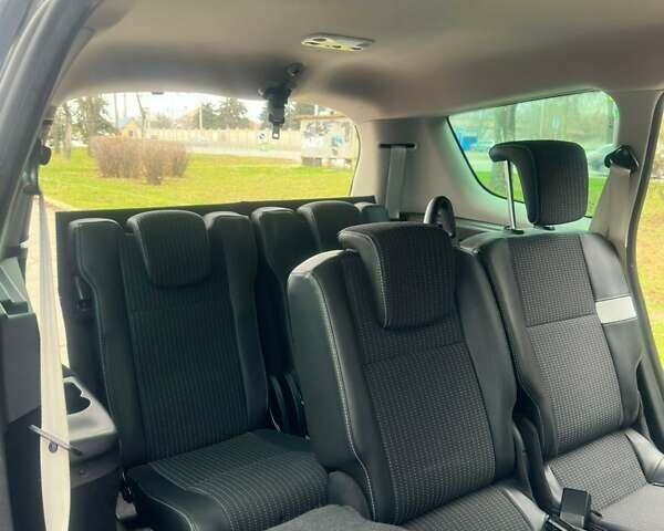 Сірий Рено Гранд Сценік, об'ємом двигуна 1.6 л та пробігом 204 тис. км за 8500 $, фото 12 на Automoto.ua