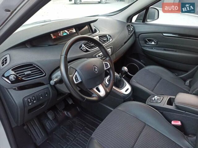 Серый Рено Гранд Сценик, объемом двигателя 1.6 л и пробегом 239 тыс. км за 8700 $, фото 53 на Automoto.ua