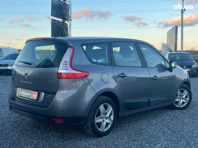 Серый Рено Гранд Сценик, объемом двигателя 1.5 л и пробегом 281 тыс. км за 9740 $, фото 8 на Automoto.ua
