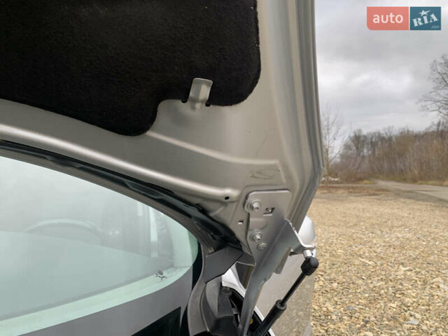 Сірий Рено Гранд Сценік, об'ємом двигуна 1.5 л та пробігом 304 тис. км за 8950 $, фото 32 на Automoto.ua