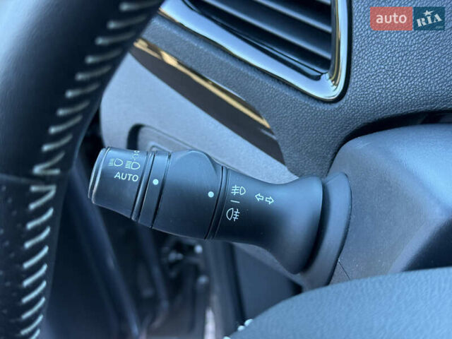 Рено Гранд Сценик 2013 в Стрые на Automoto.ua Серый Рено Гранд Сценик, объемом двигателя 1.6 л и пробегом 229 тыс. км за 9750 $, фото 37 на Automoto.ua