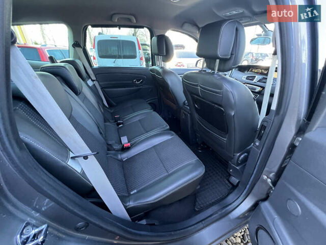 Серый Рено Гранд Сценик, объемом двигателя 1.6 л и пробегом 220 тыс. км за 9299 $, фото 28 на Automoto.ua