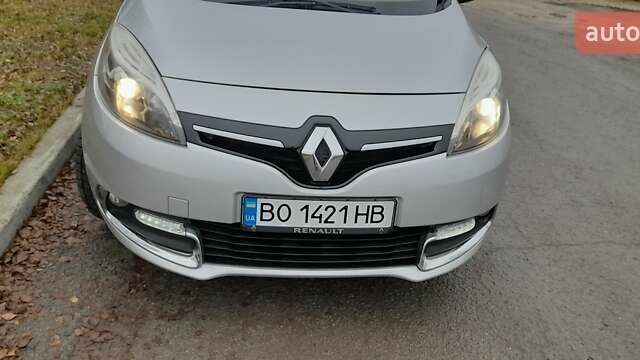 Серый Рено Гранд Сценик, объемом двигателя 1.46 л и пробегом 223 тыс. км за 11199 $, фото 39 на Automoto.ua