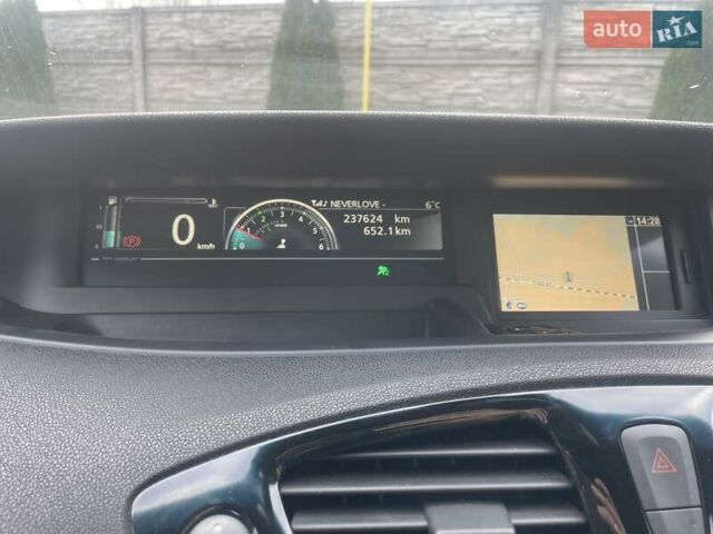 Серый Рено Гранд Сценик, объемом двигателя 1.5 л и пробегом 238 тыс. км за 8300 $, фото 15 на Automoto.ua