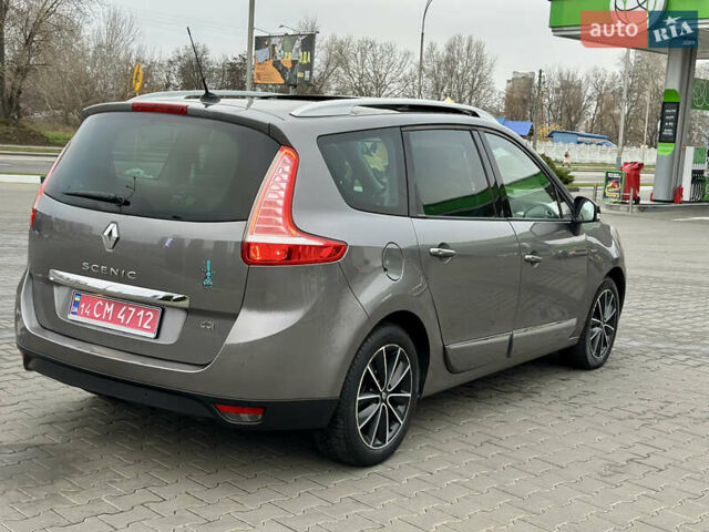 Сірий Рено Гранд Сценік, об'ємом двигуна 1.5 л та пробігом 225 тис. км за 10899 $, фото 23 на Automoto.ua