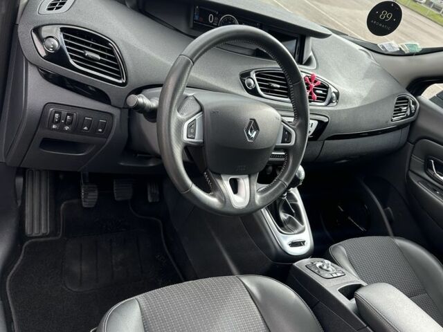 Сірий Рено Гранд Сценік, об'ємом двигуна 1.6 л та пробігом 222 тис. км за 8900 $, фото 8 на Automoto.ua