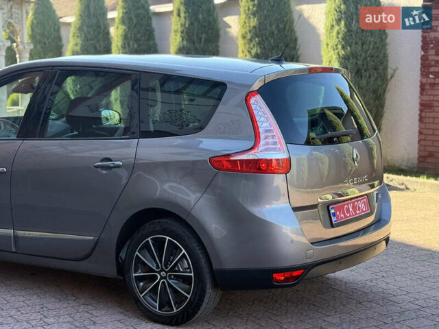 Рено Гранд Сценик 2013 в Стрые на Automoto.ua Серый Рено Гранд Сценик, объемом двигателя 1.6 л и пробегом 229 тыс. км за 9750 $, фото 79 на Automoto.ua