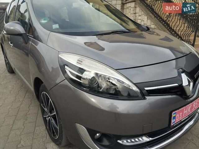 Серый Рено Гранд Сценик, объемом двигателя 1.5 л и пробегом 219 тыс. км за 9900 $, фото 5 на Automoto.ua