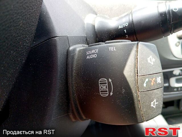 Серый Рено Гранд Сценик, объемом двигателя 1.5 л и пробегом 175 тыс. км за 9000 $, фото 6 на Automoto.ua