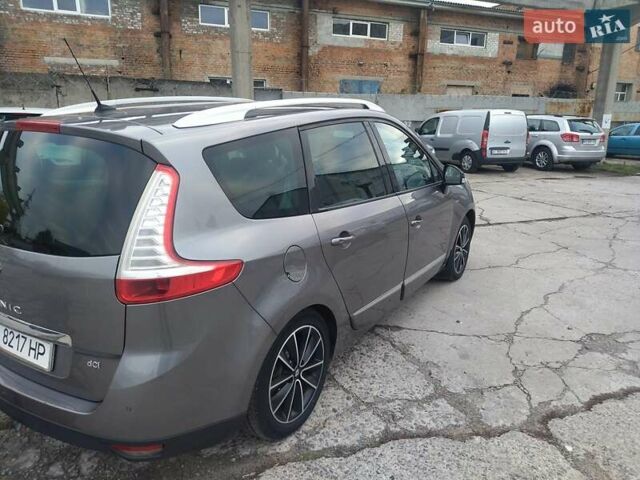 Рено Гранд Сценік 2013 у Белой Церкве на Automoto.ua Сірий Рено Гранд Сценік, об'ємом двигуна 1.5 л та пробігом 293 тис. км за 8500 $, фото 10 на Automoto.ua
