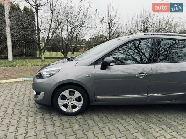 Сірий Рено Гранд Сценік, об'ємом двигуна 1.6 л та пробігом 280 тис. км за 9400 $, фото 20 на Automoto.ua