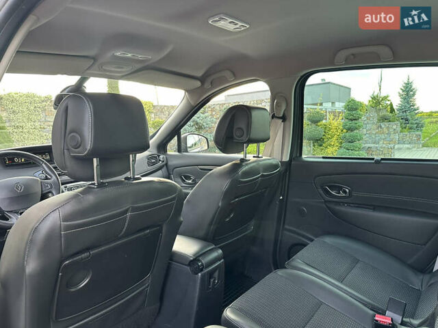 Серый Рено Гранд Сценик, объемом двигателя 1.6 л и пробегом 229 тыс. км за 10650 $, фото 79 на Automoto.ua