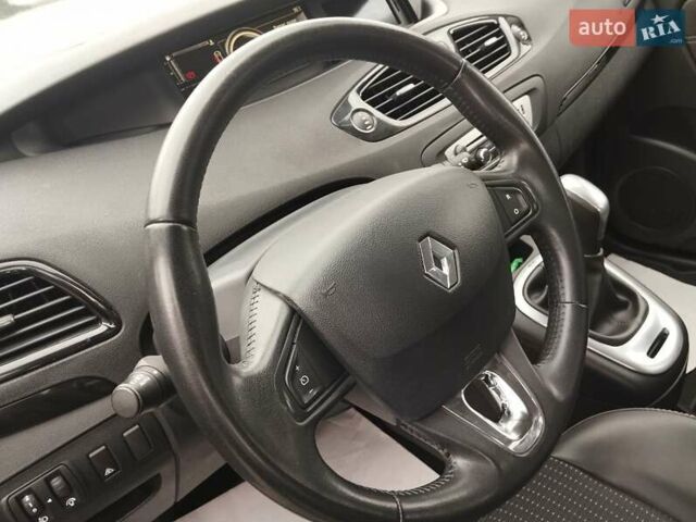Серый Рено Гранд Сценик, объемом двигателя 1.5 л и пробегом 219 тыс. км за 9900 $, фото 26 на Automoto.ua