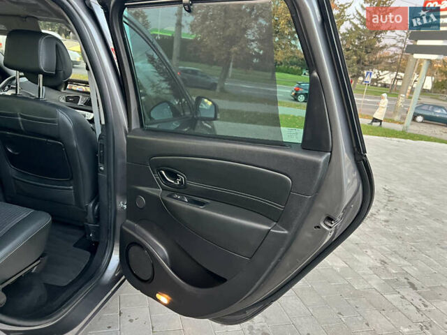 Серый Рено Гранд Сценик, объемом двигателя 0 л и пробегом 207 тыс. км за 10999 $, фото 45 на Automoto.ua