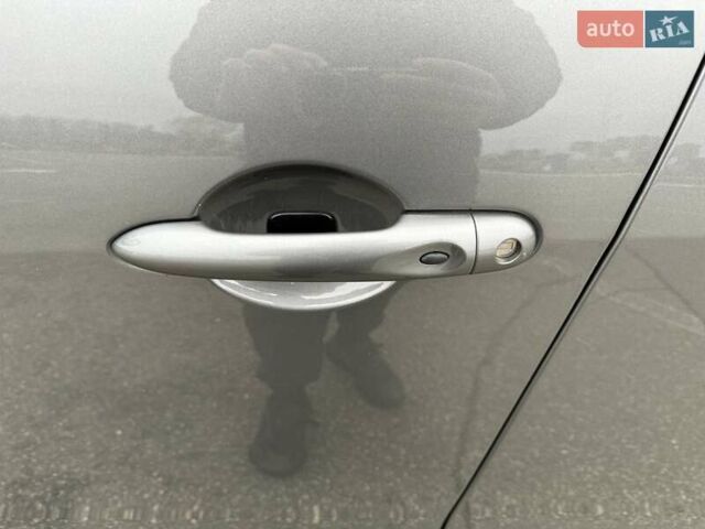 Сірий Рено Гранд Сценік, об'ємом двигуна 1.5 л та пробігом 168 тис. км за 10950 $, фото 13 на Automoto.ua