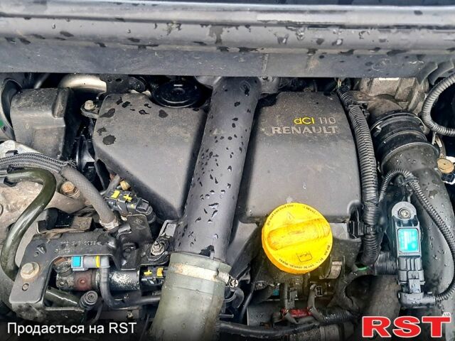 Серый Рено Гранд Сценик, объемом двигателя 1.5 л и пробегом 337 тыс. км за 9500 $, фото 11 на Automoto.ua